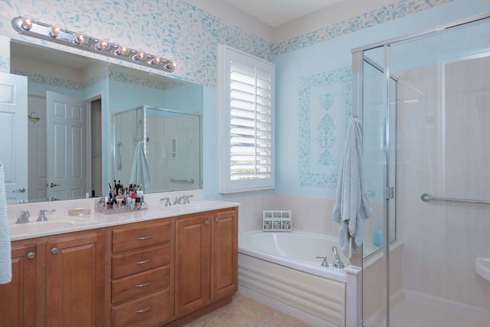 80608AveSantaCarmen0023